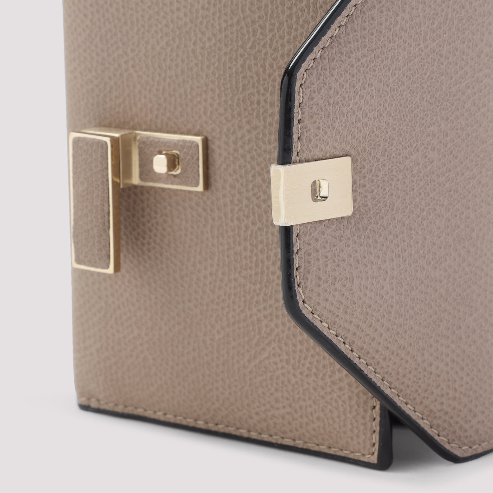Iside Wallet