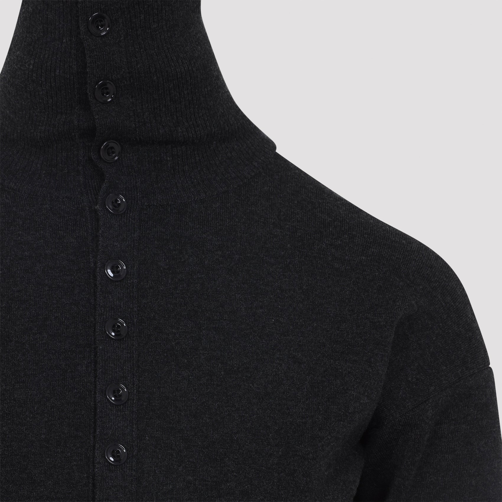 Buttoned Fitted Cardigan