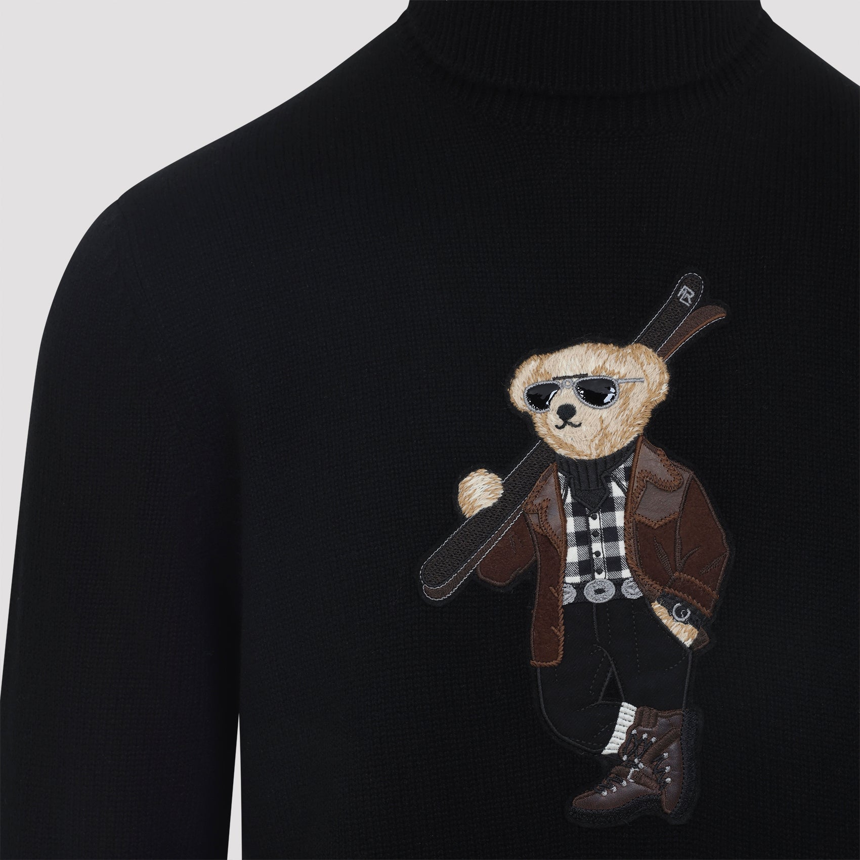 Bear Long Sleeve Pullover
