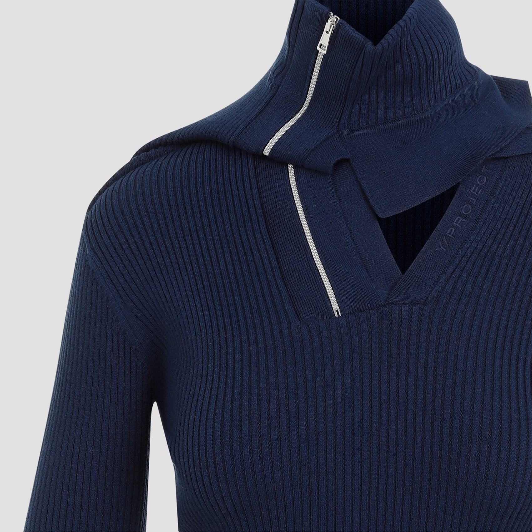 Pinched Shoulder Fitted Pullover