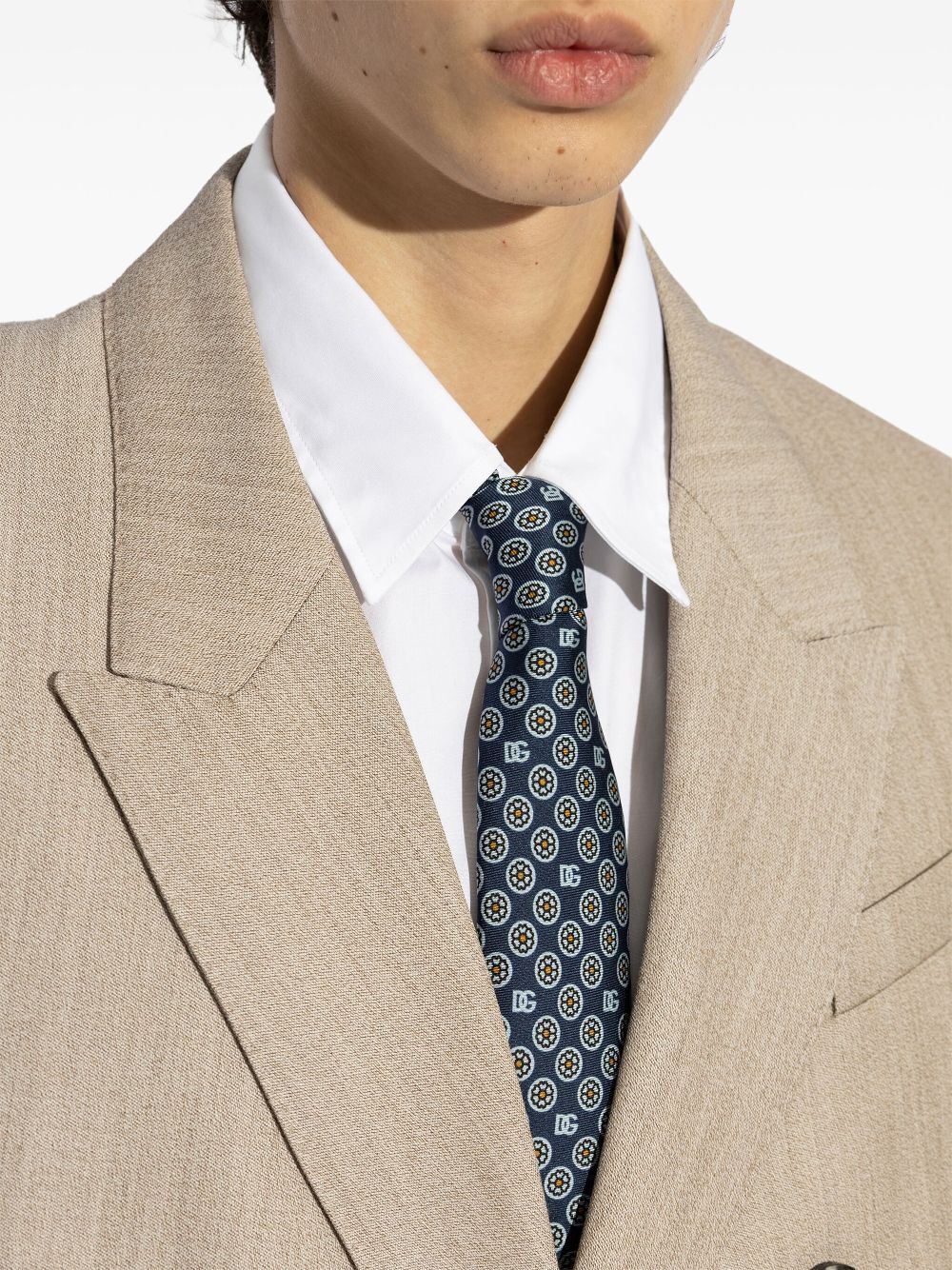 FLORAL-JACQUARD SILK TIE