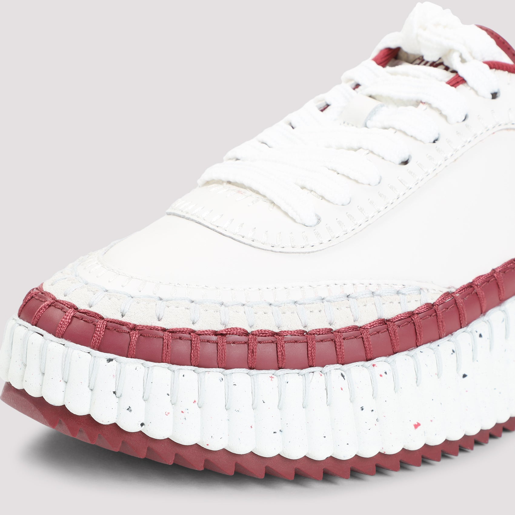 Nama Sneakers