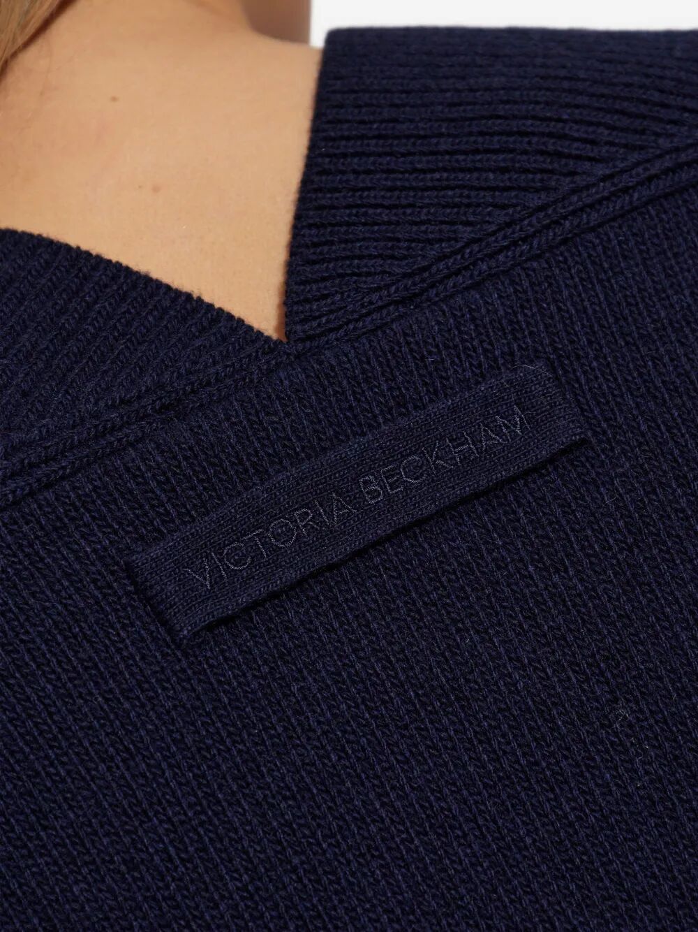 CASHMERE BLEND V-NECK JUMPER