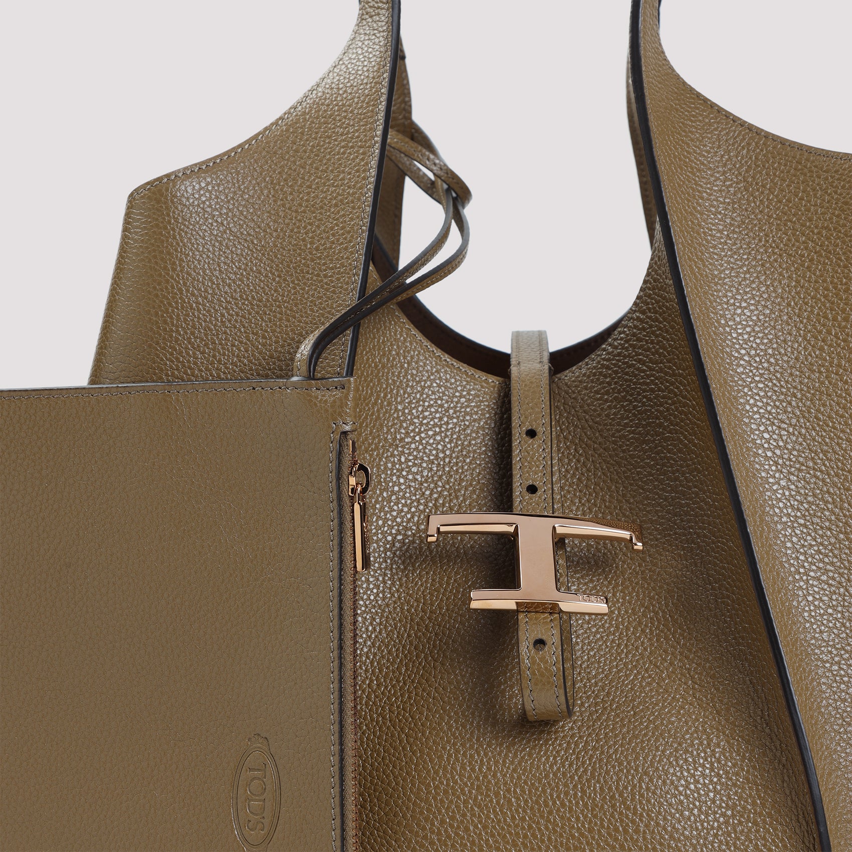 T Timeless Shoulder Bag