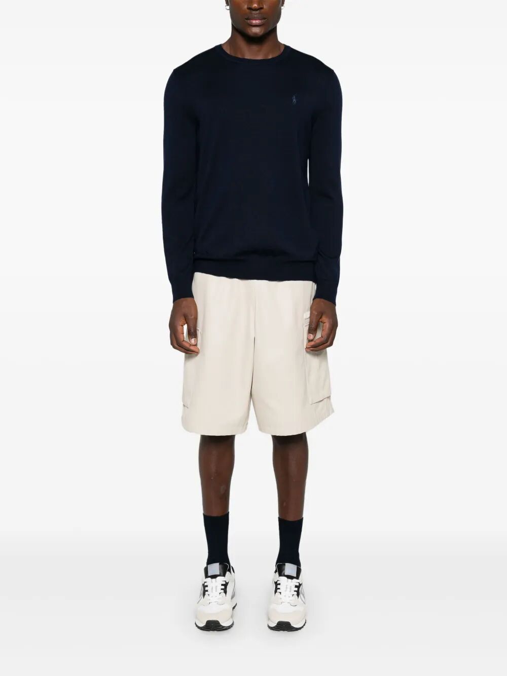 LIGHTWEIGHT WOOL CREW-NECK PULLOVER