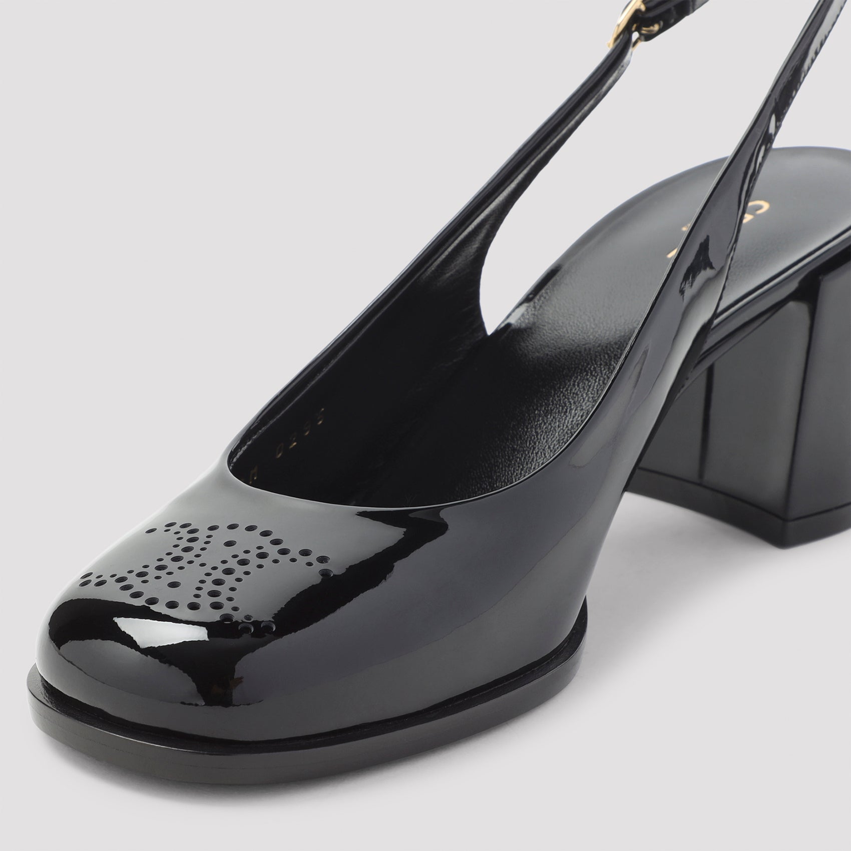 Perforated Triomphe Slingback