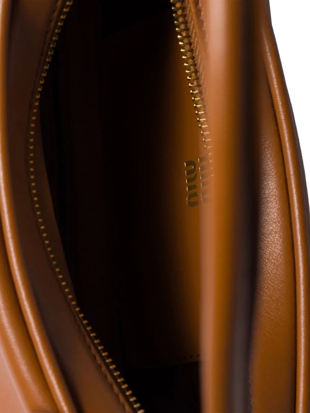 LEATHER POUCH