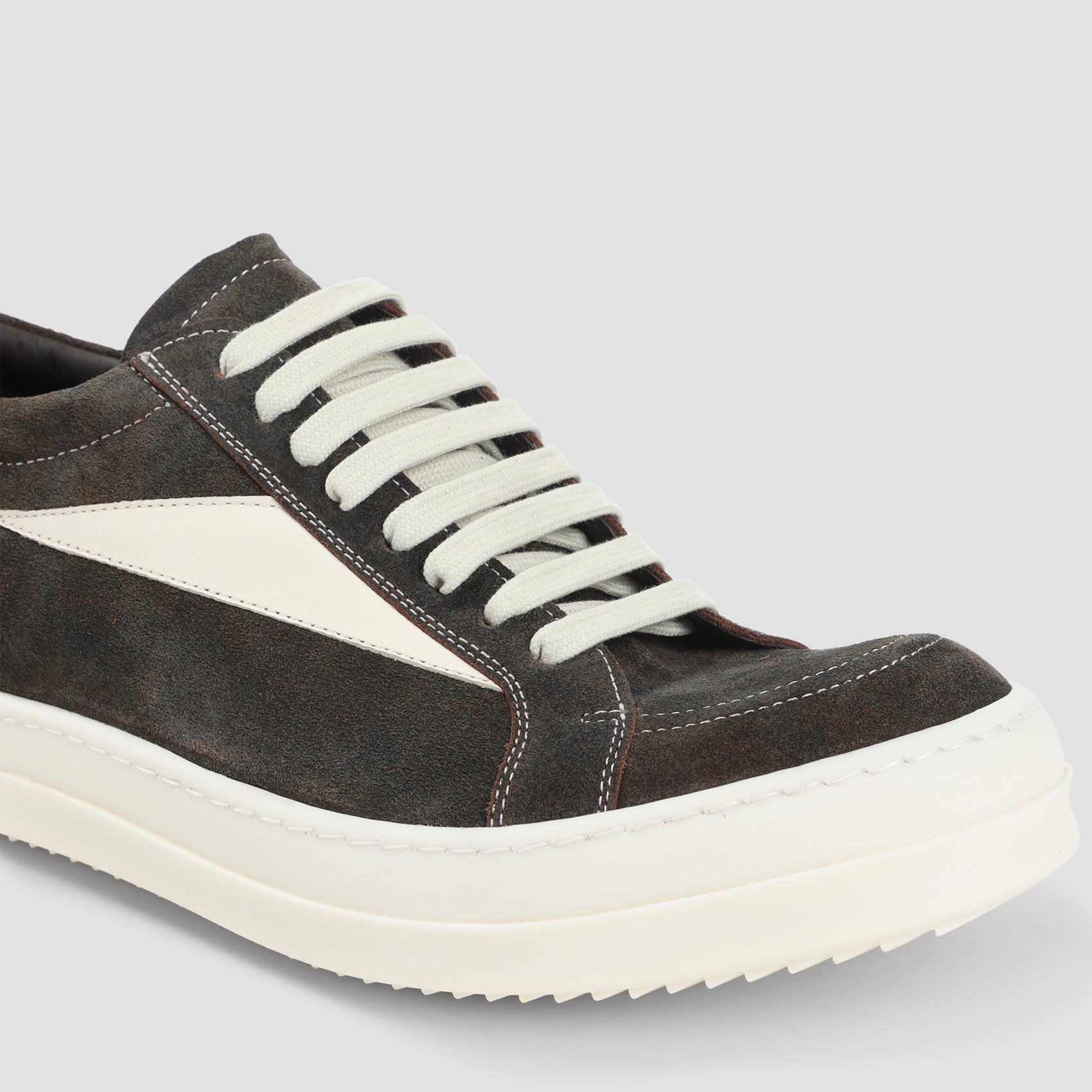 Vintage Sneakers