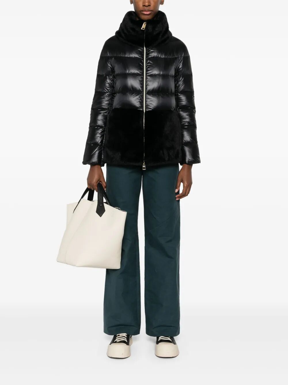 ULTRALIGHT NYLON AND LADY ALTERNATIVE FUR CAPE
