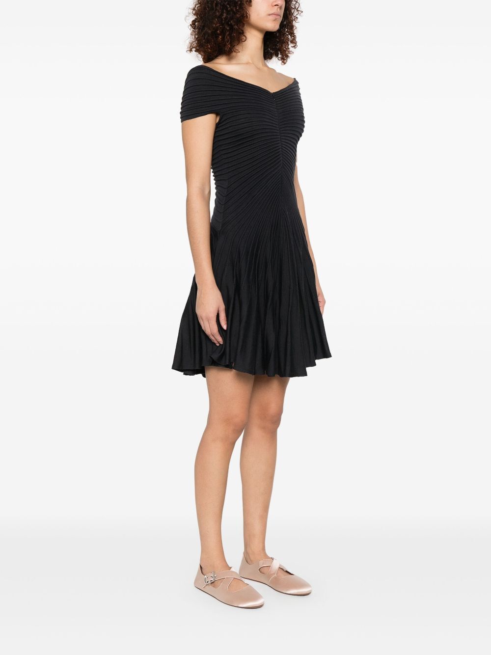 V-NECK MIDWEIGHT KNIT WOOL MINI DRESS