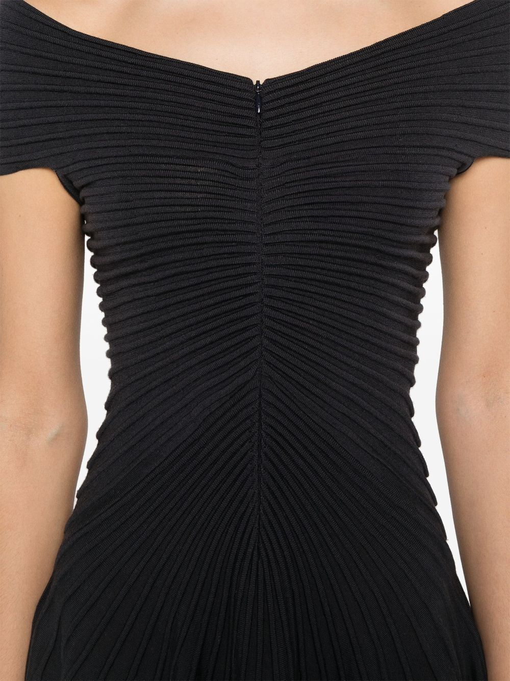 V-NECK MIDWEIGHT KNIT WOOL MINI DRESS