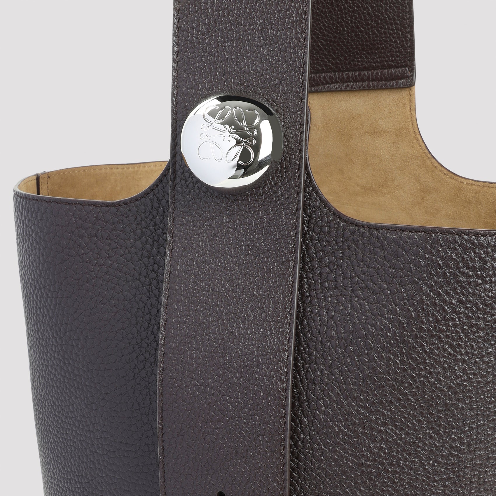 Pebble Large Bucket Bag