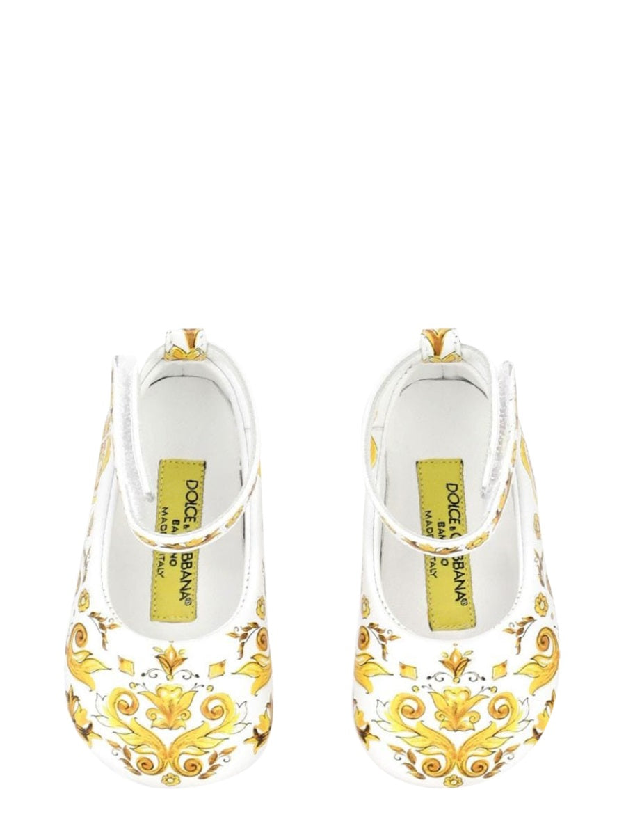 ball. with tassel strap stam azulejos yellow