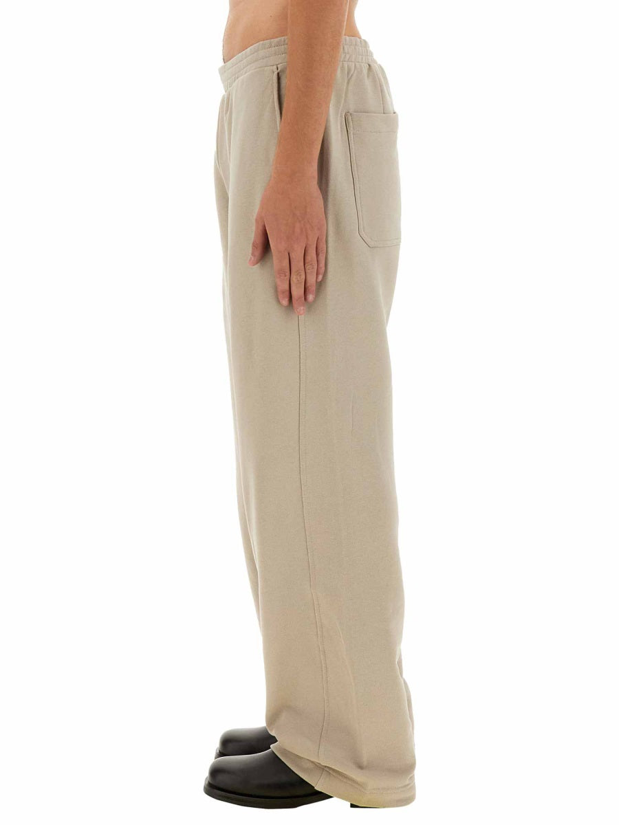JOGGING PANTS WITH ZIPPER