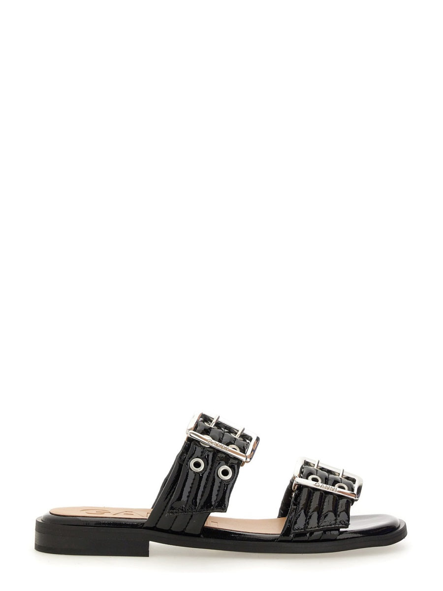 SANDAL WITH BUCKLE
