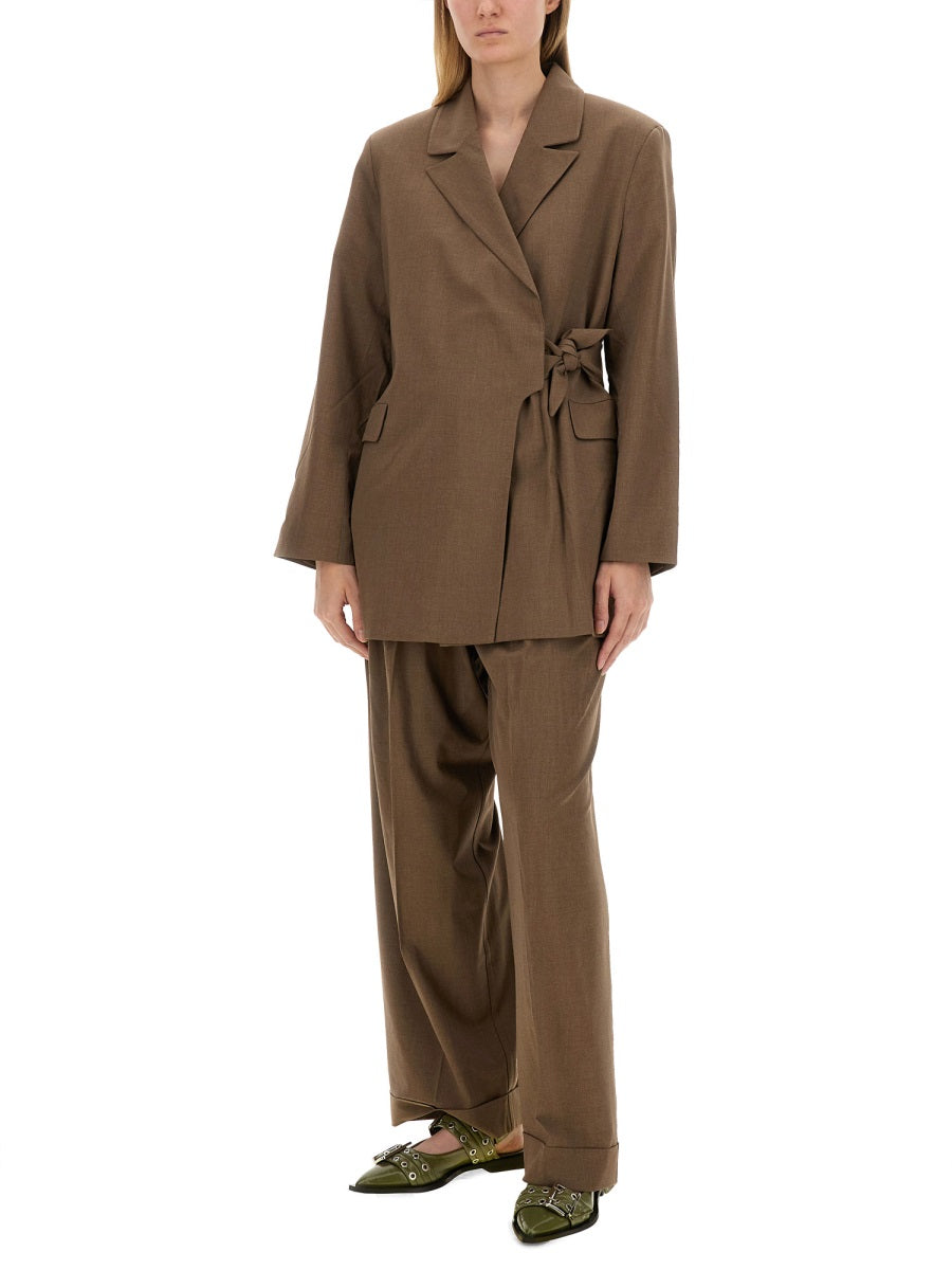 ASYMMETRICAL BLAZER