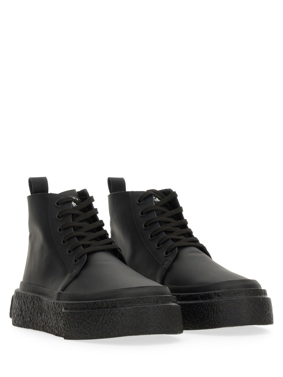 LEATHER LACE-UP SNEAKER