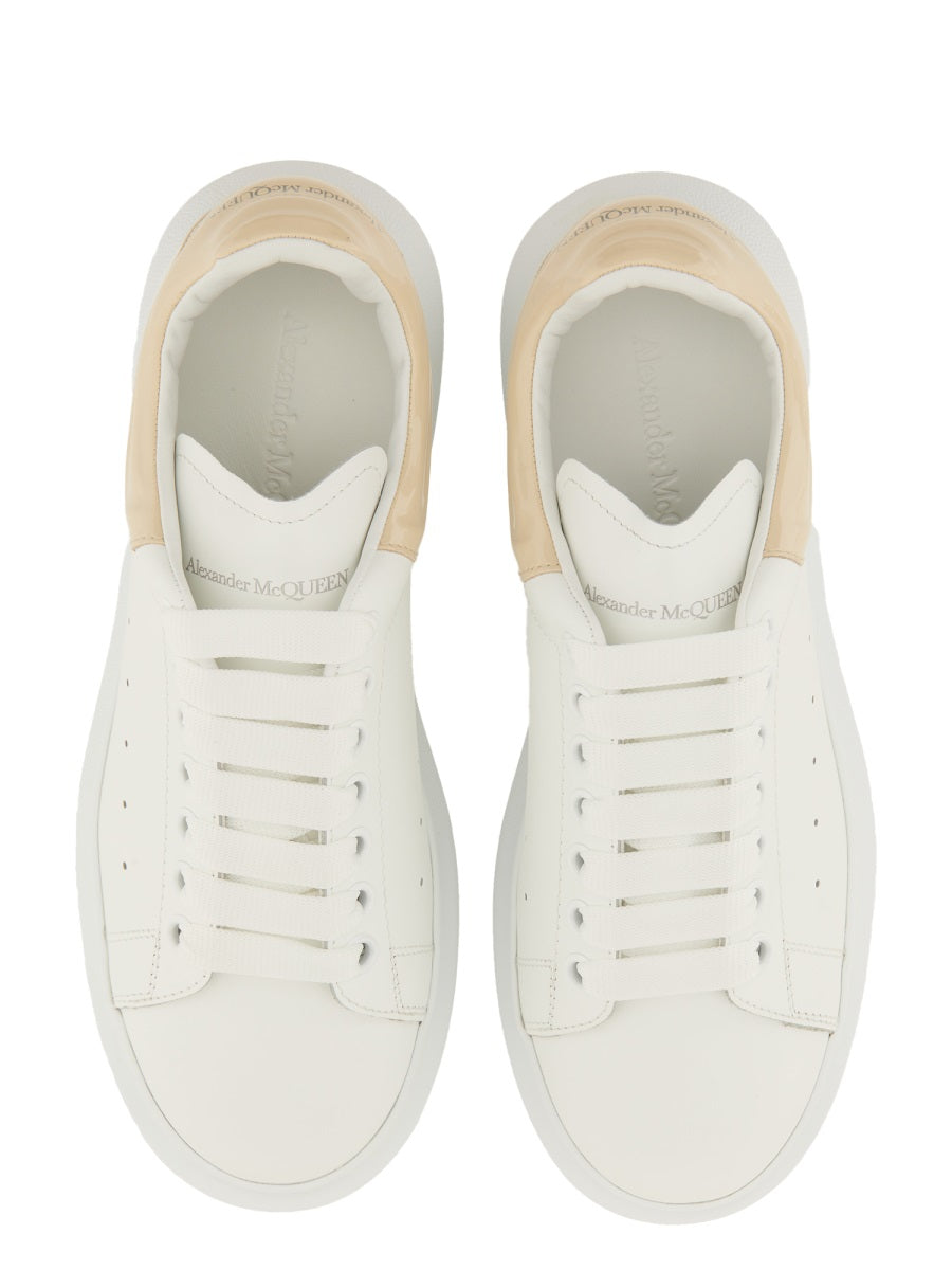 LEATHER SNEAKER