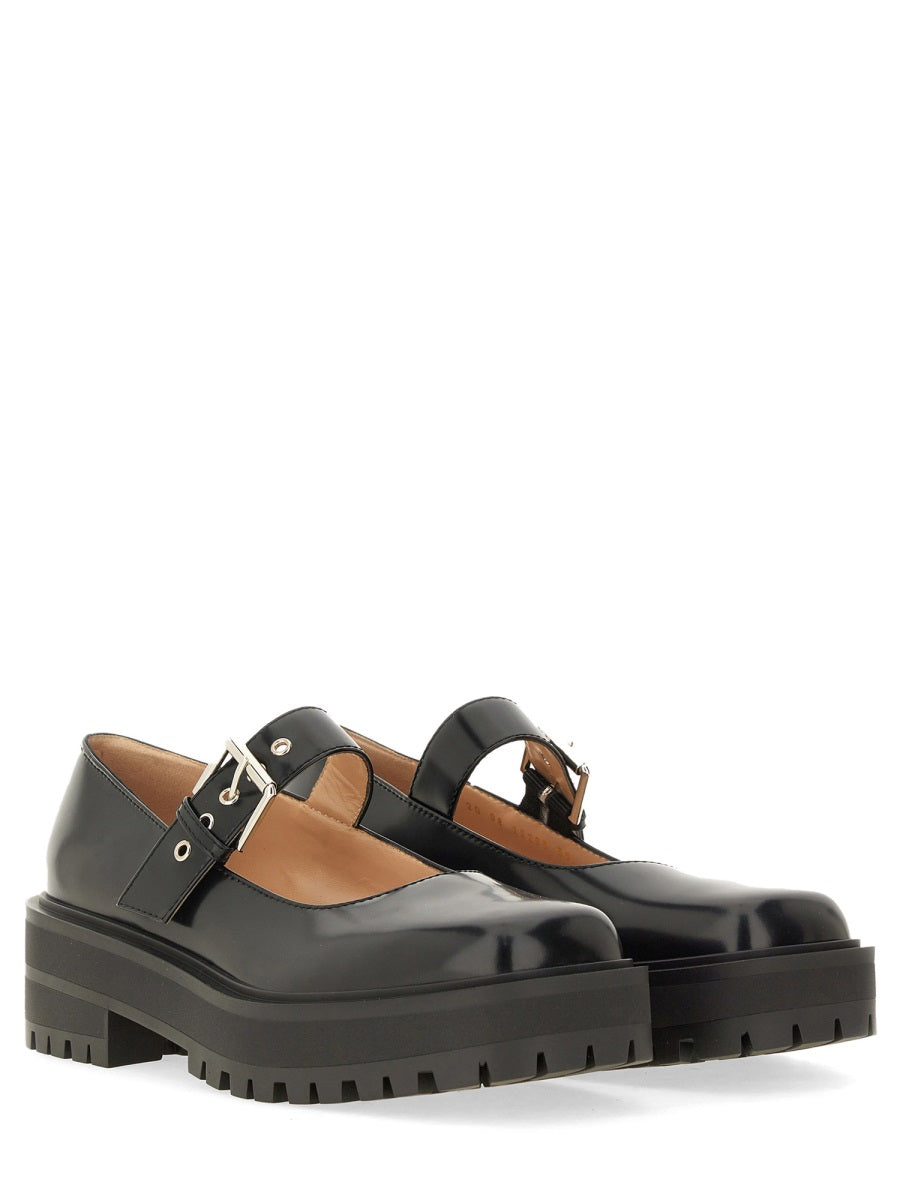 LEATHER SANDAL