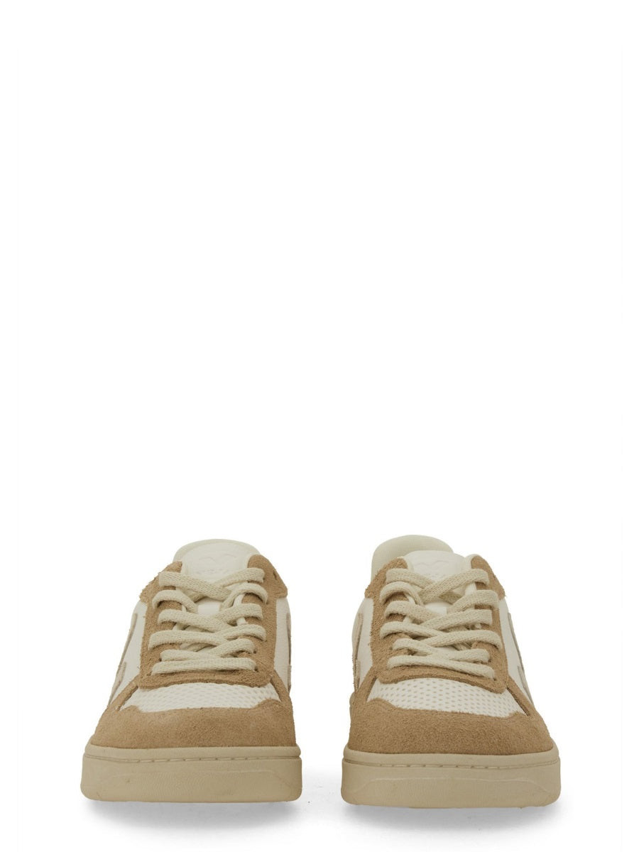 SNEAKER "V-10"
