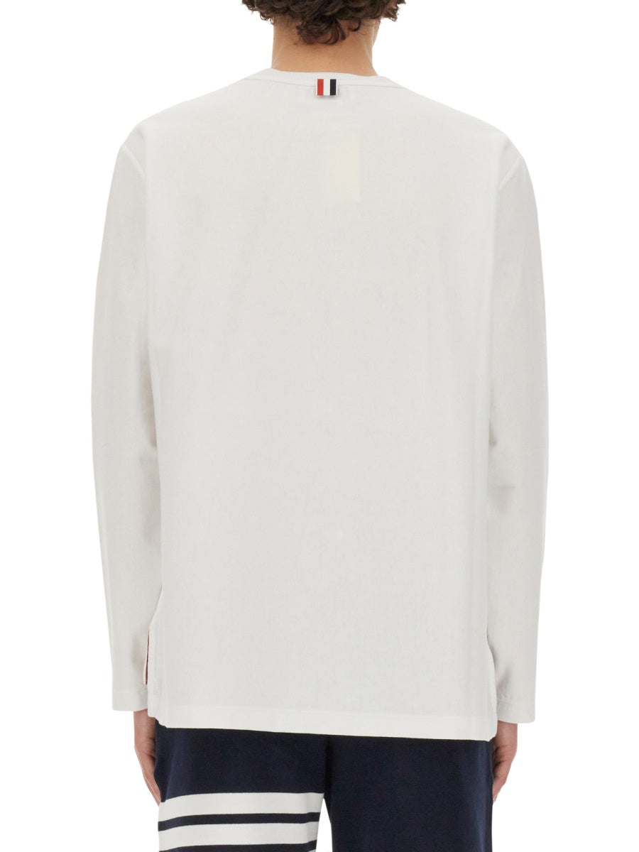 T-SHIRT WITH LOGO