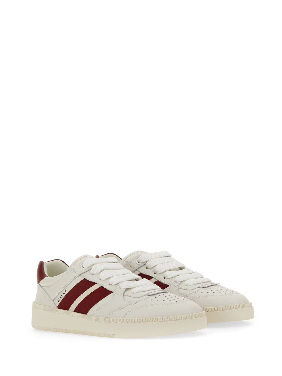 SNEAKER "REBBY"