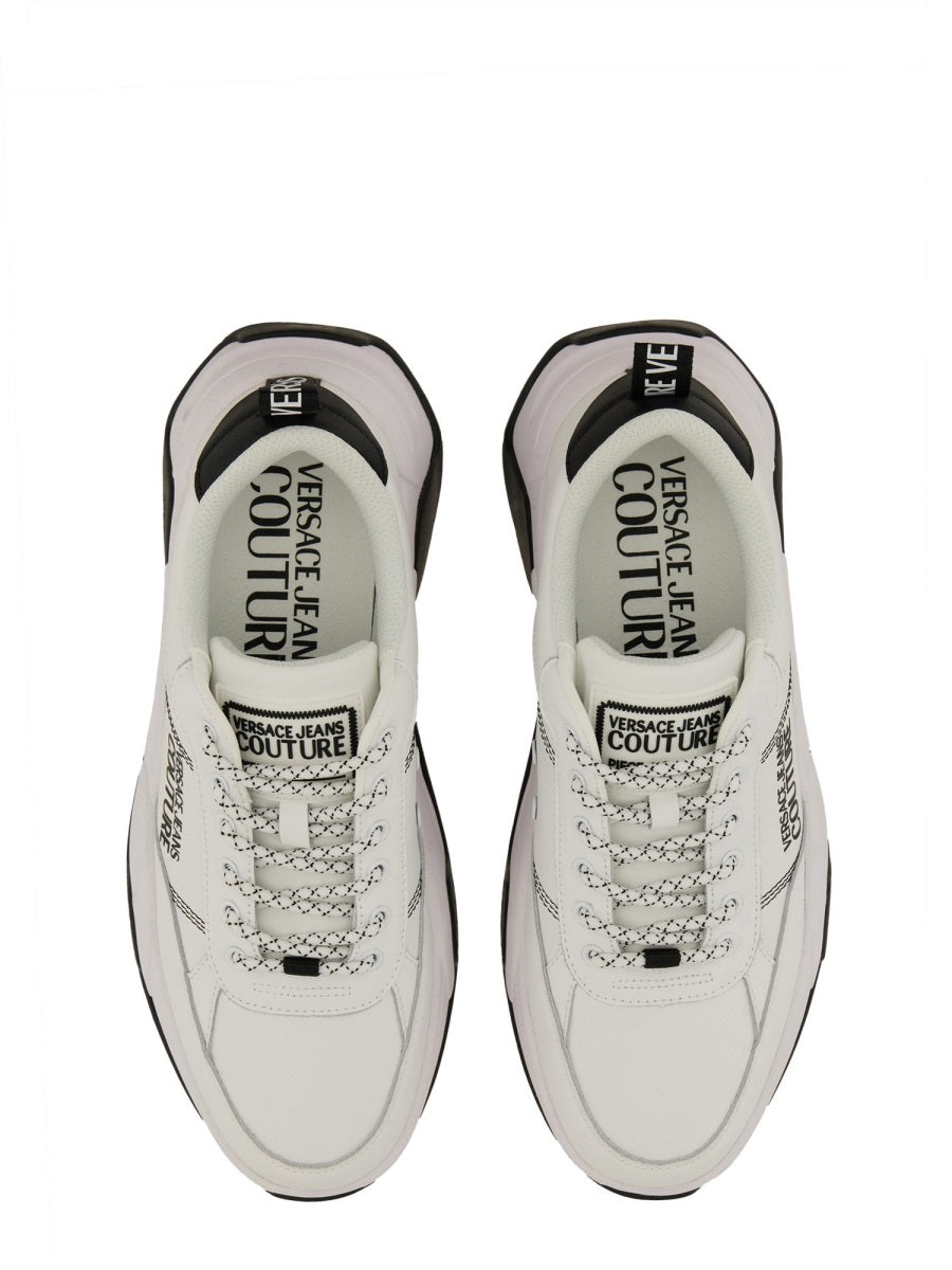 SNEAKER WITH LOGO