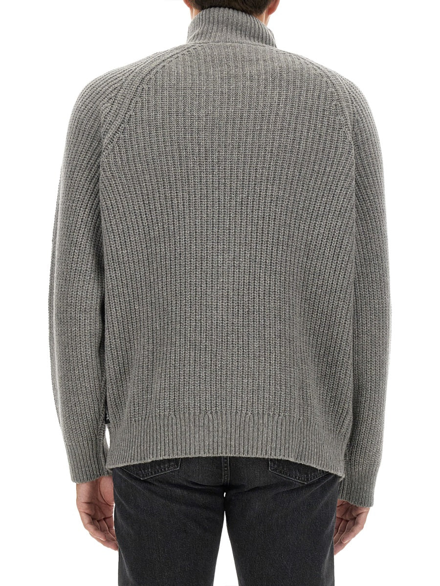 SHIRT WITH ZIP.