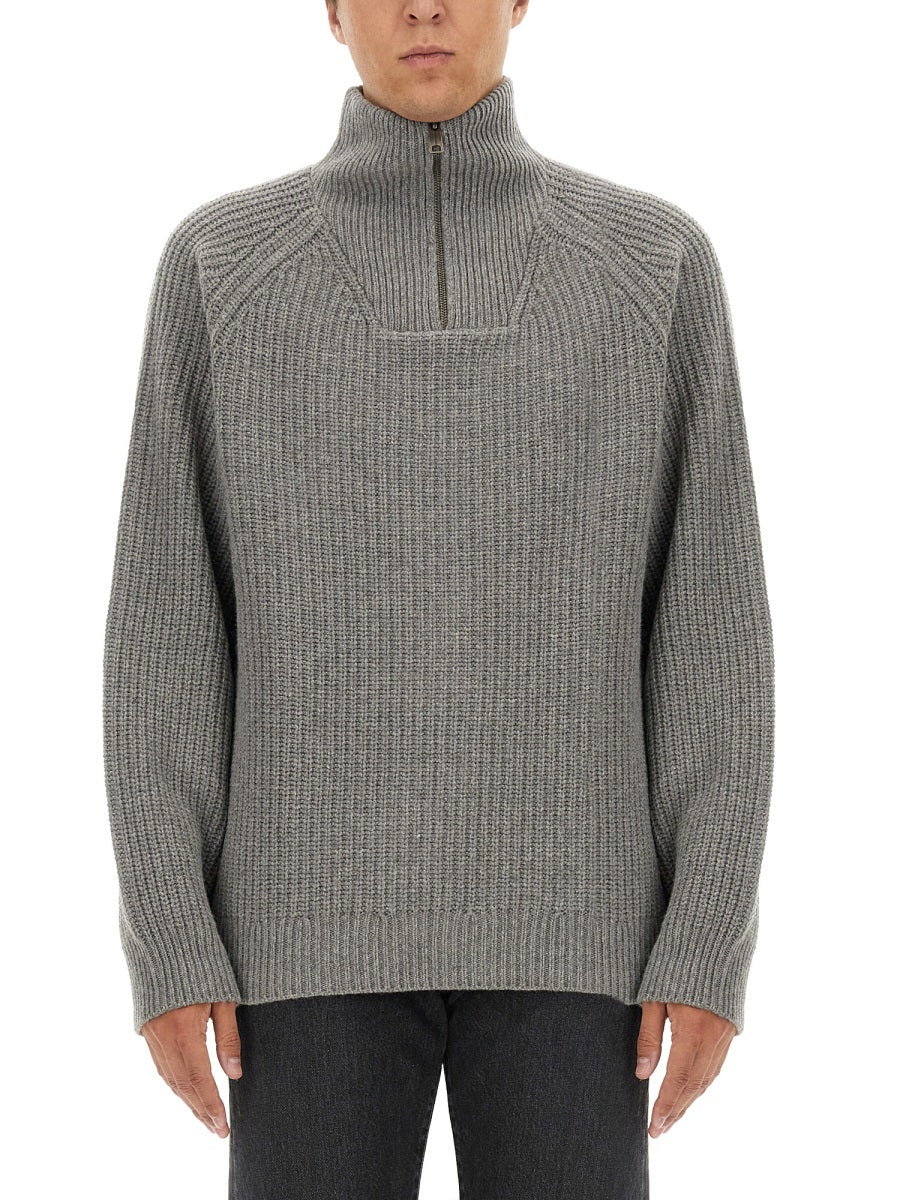 SHIRT WITH ZIP.
