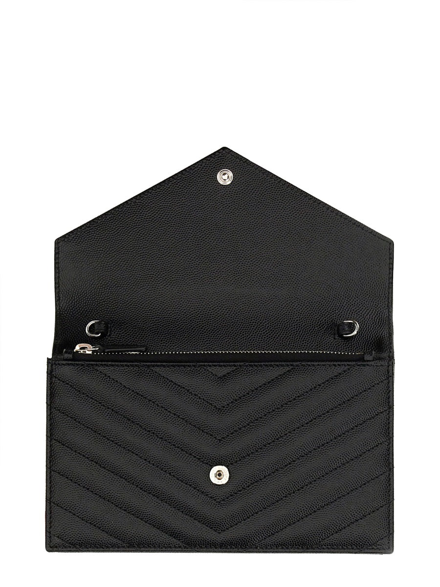 PORTAFOGLO CON CATENA "ENVELOPE CASSANDRE"
