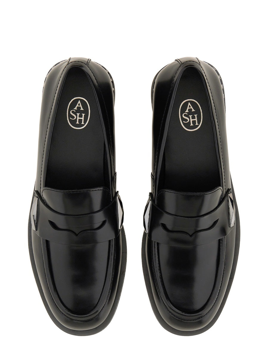 MOCCASIN "WHISPER"