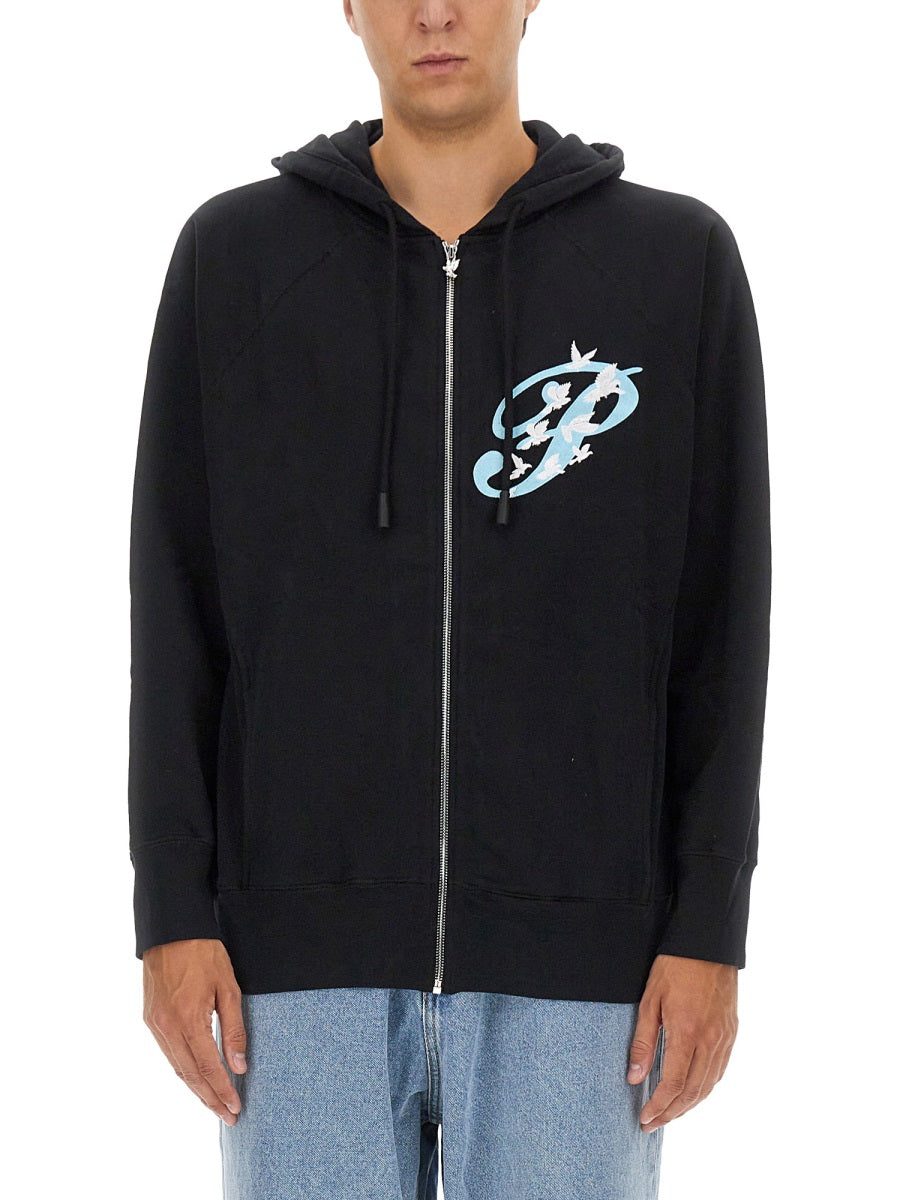 ZIP SWEATSHIRT.