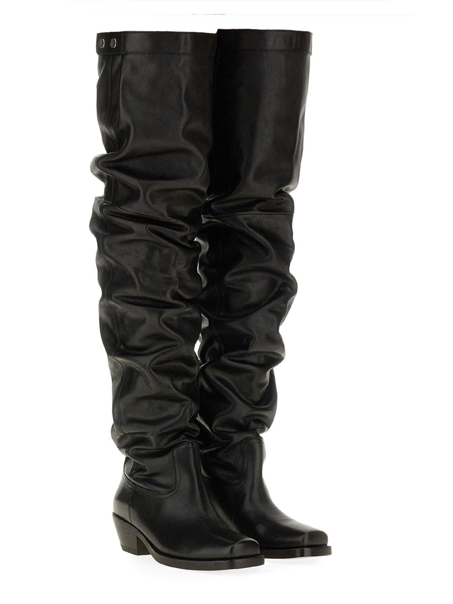 BOOT "LOVED ONES"