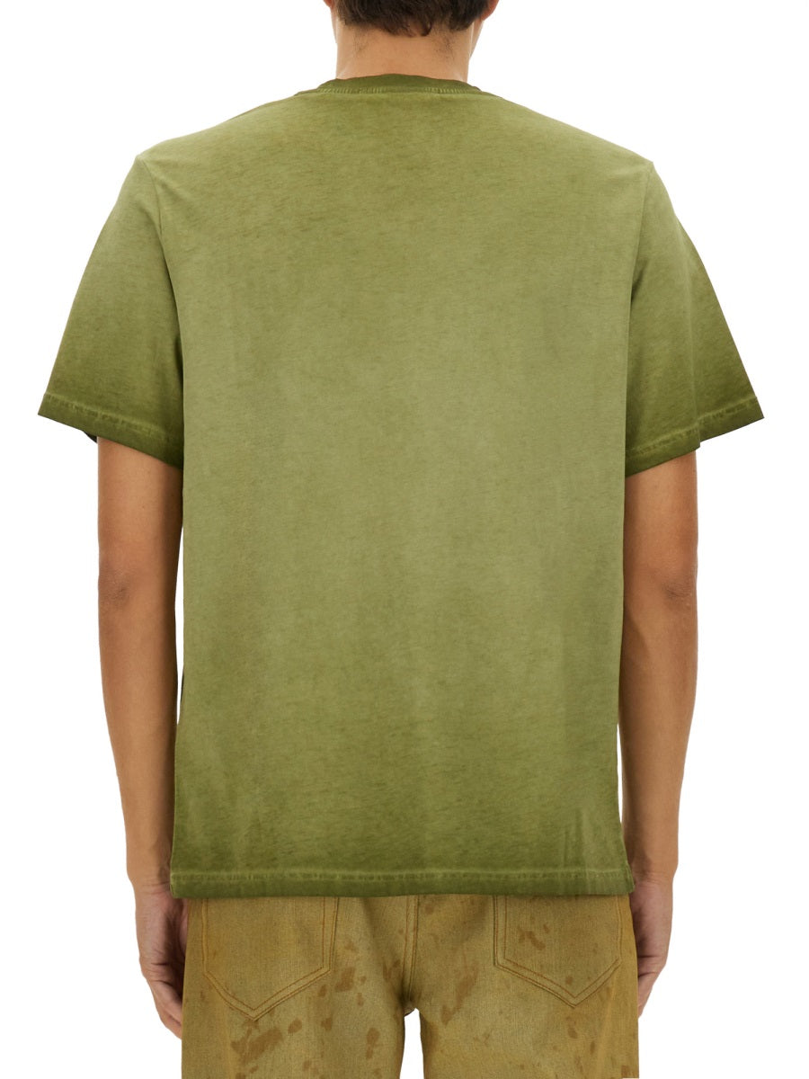 T-SHIRT WITH LOGO