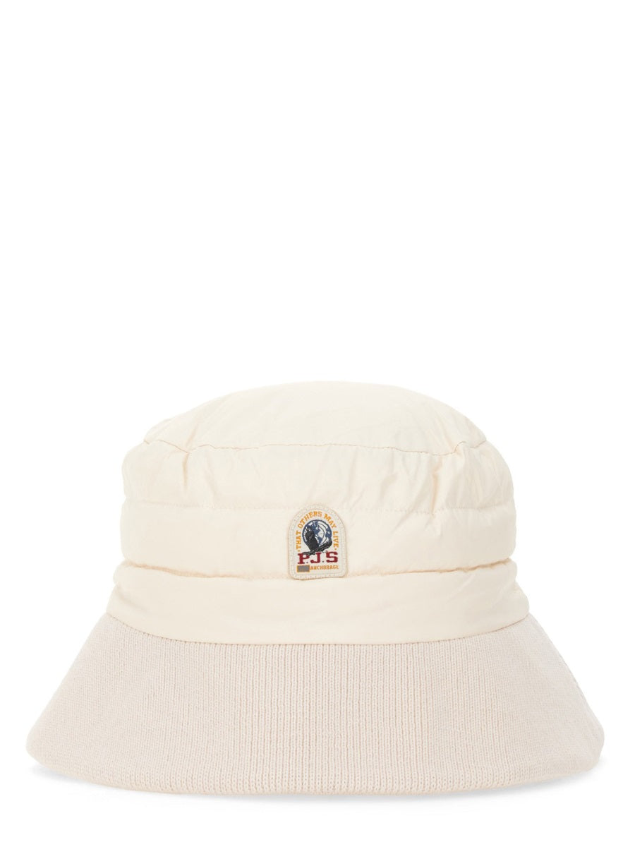 BUCKET HAT WITH LOGO