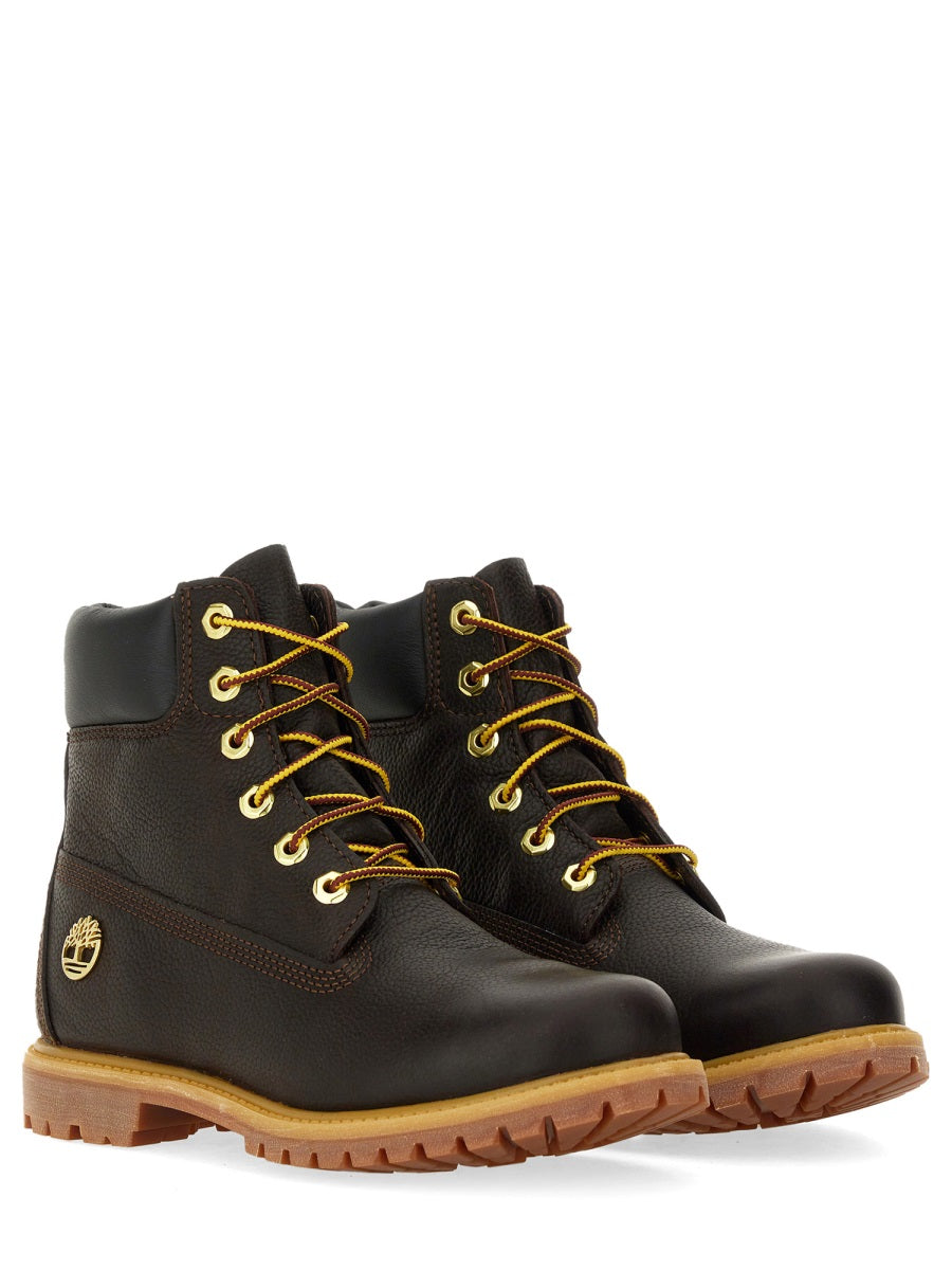 LACE-UP BOOT