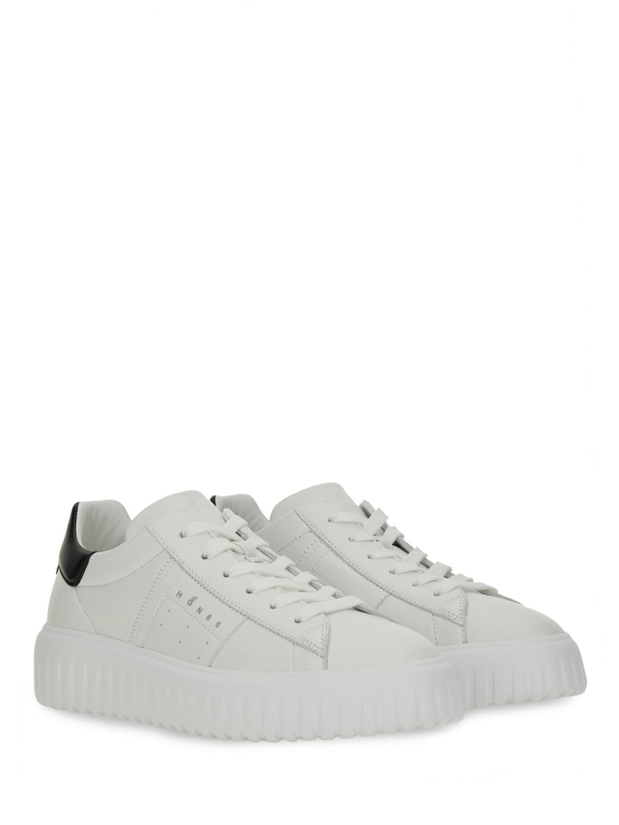 LEATHER SNEAKER