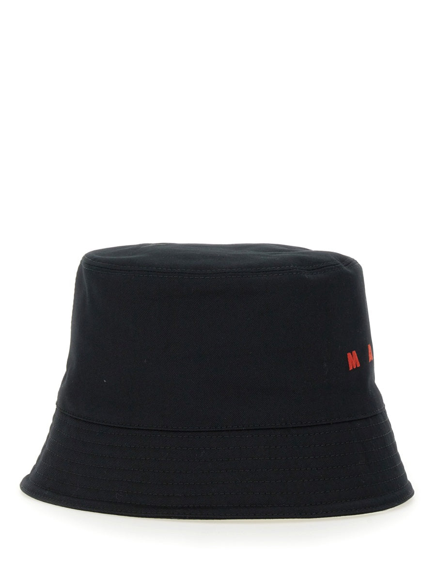 BUCKET HAT WITH LOGO