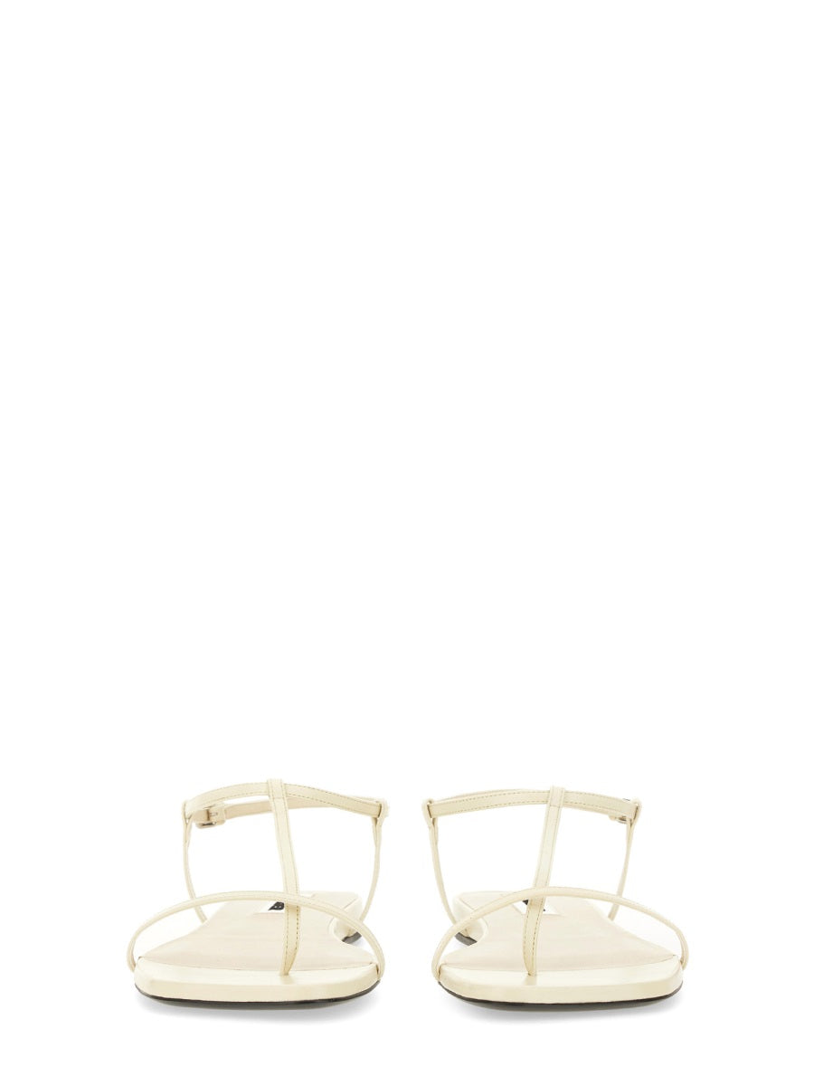 LEATHER SANDAL