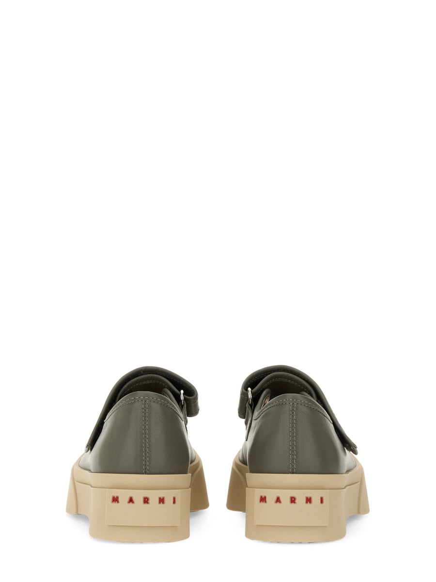 MARY JANE SNEAKER