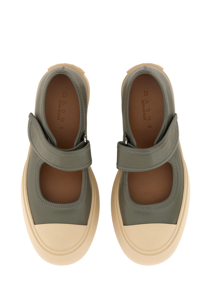 MARY JANE SNEAKER