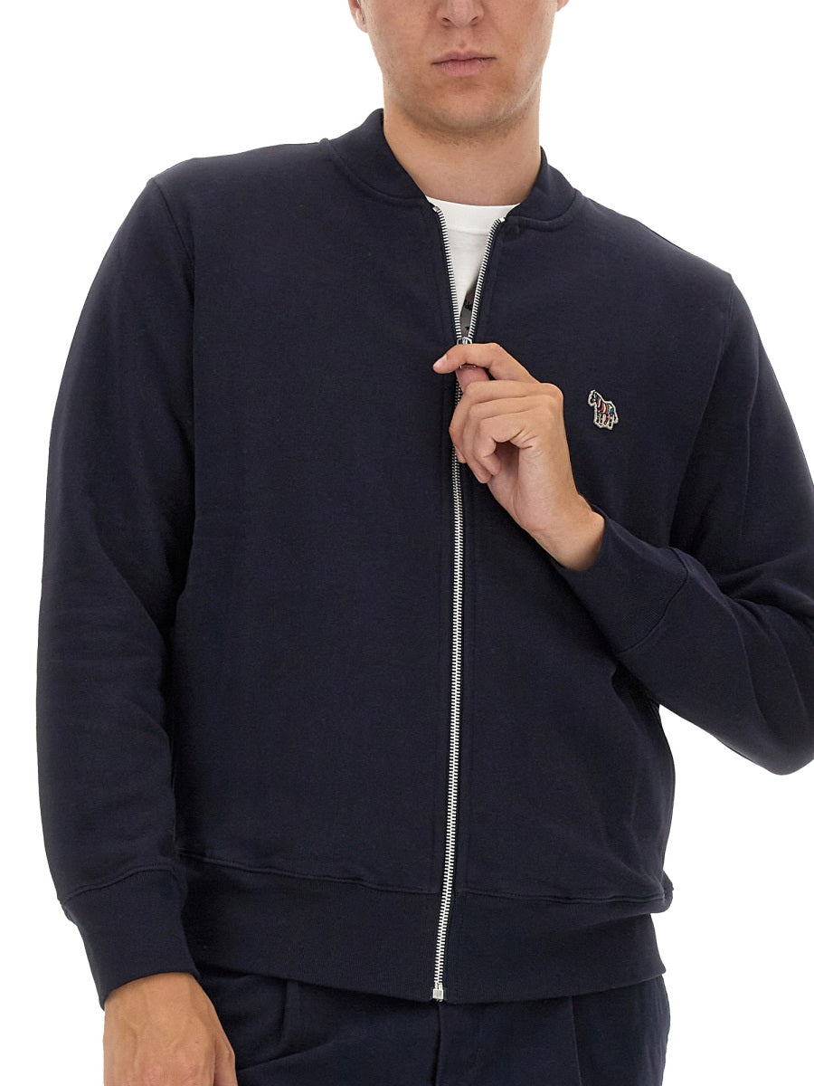 ZIP SWEATSHIRT.