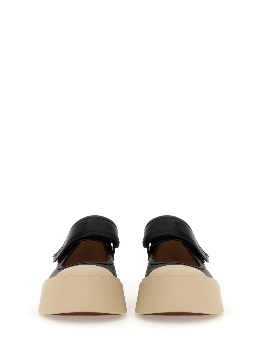 MARY JANE SNEAKER