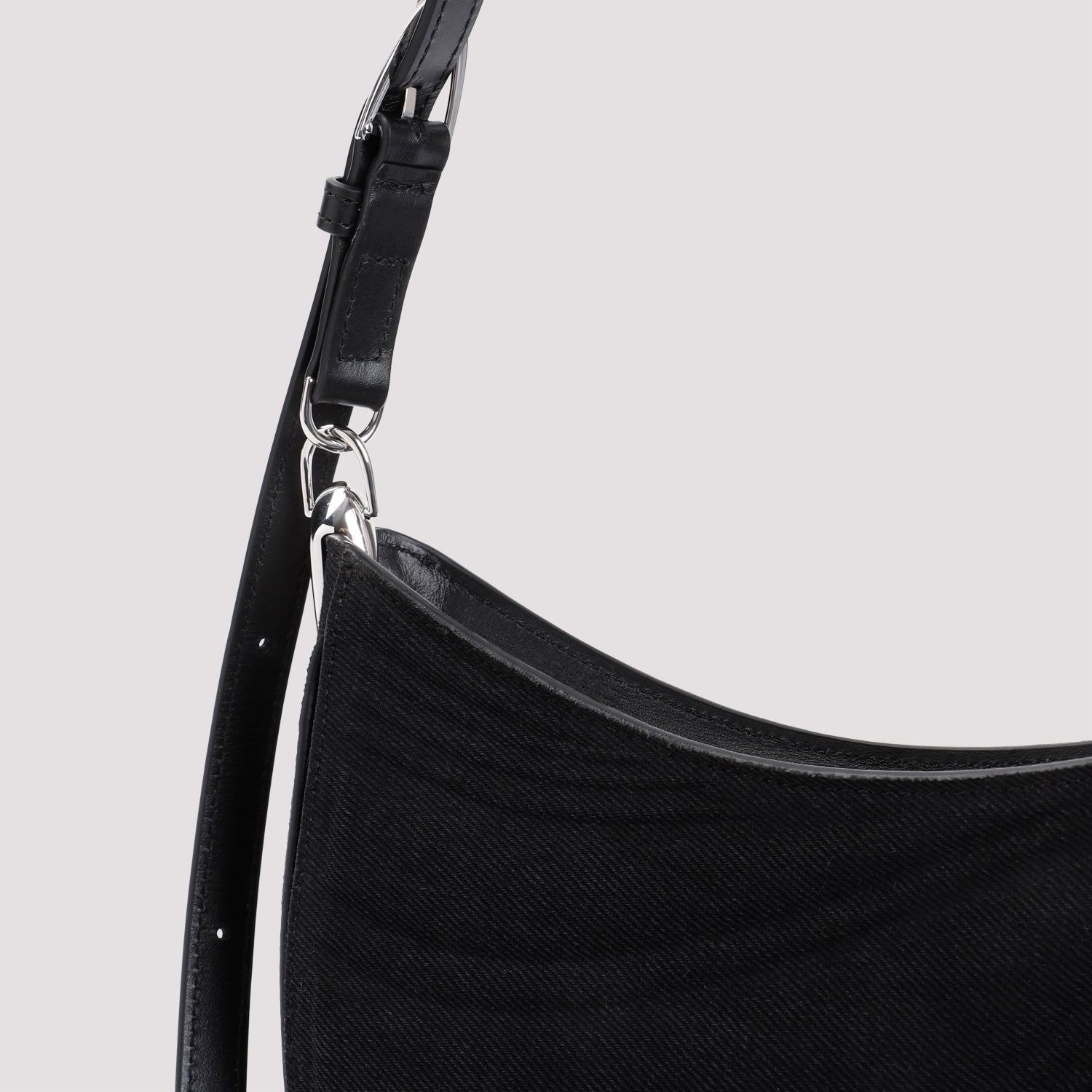 Curve Bag