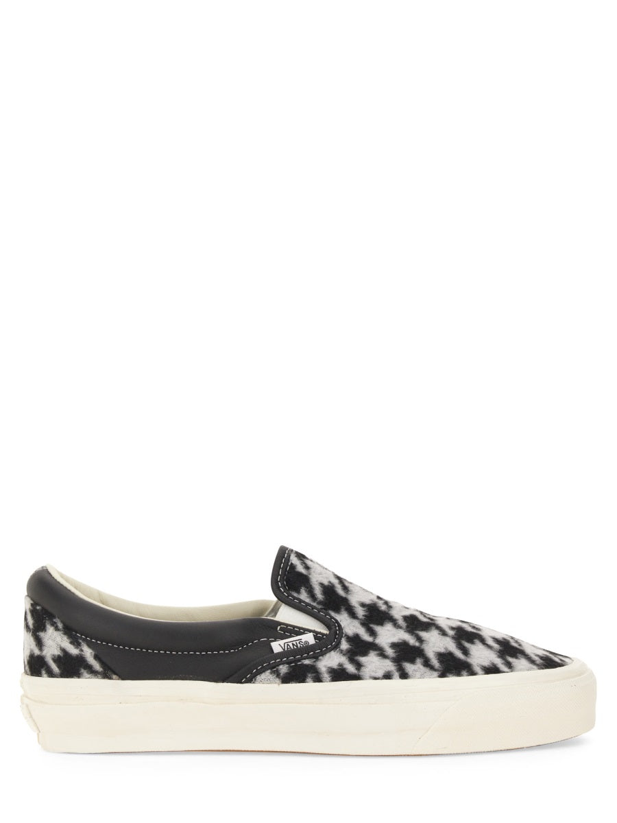 SLIP-ON PREMIUM 98