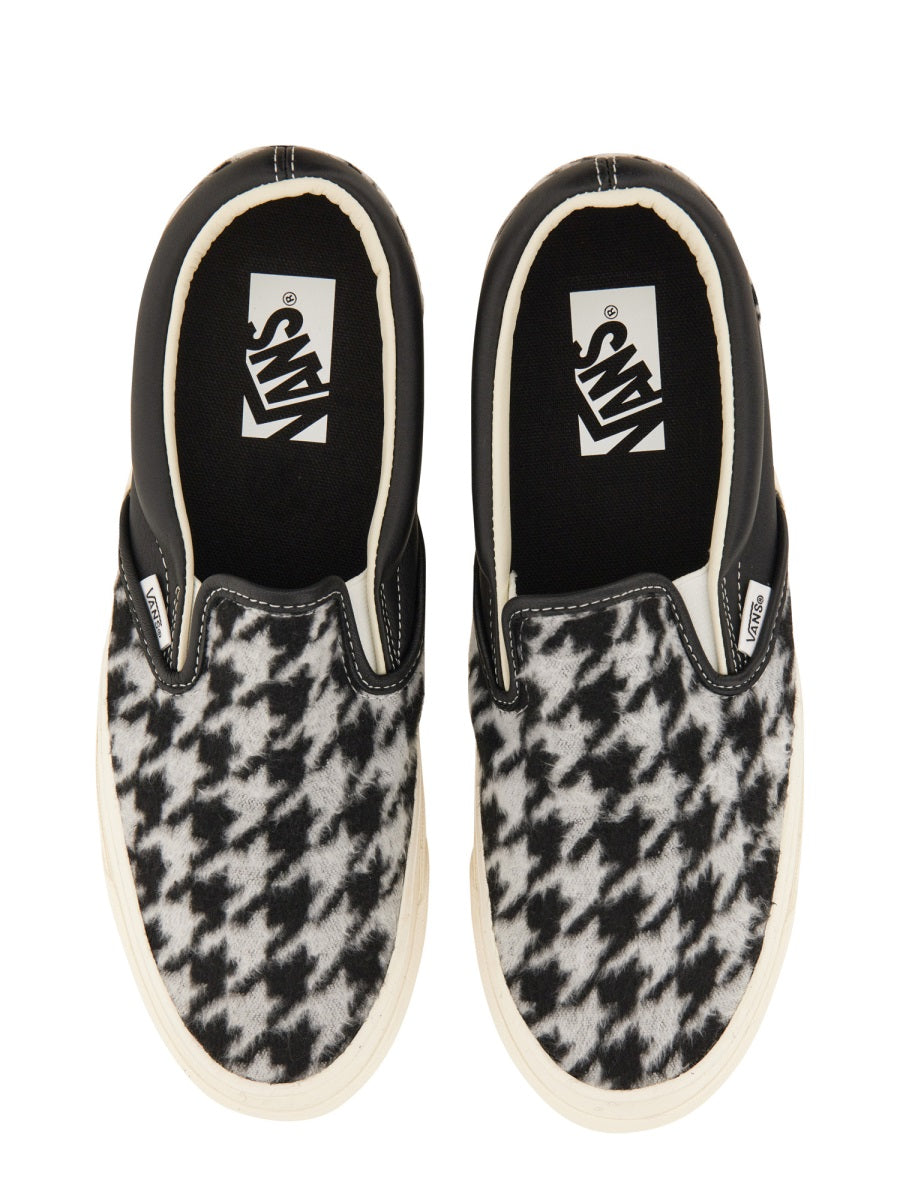 SLIP-ON PREMIUM 98