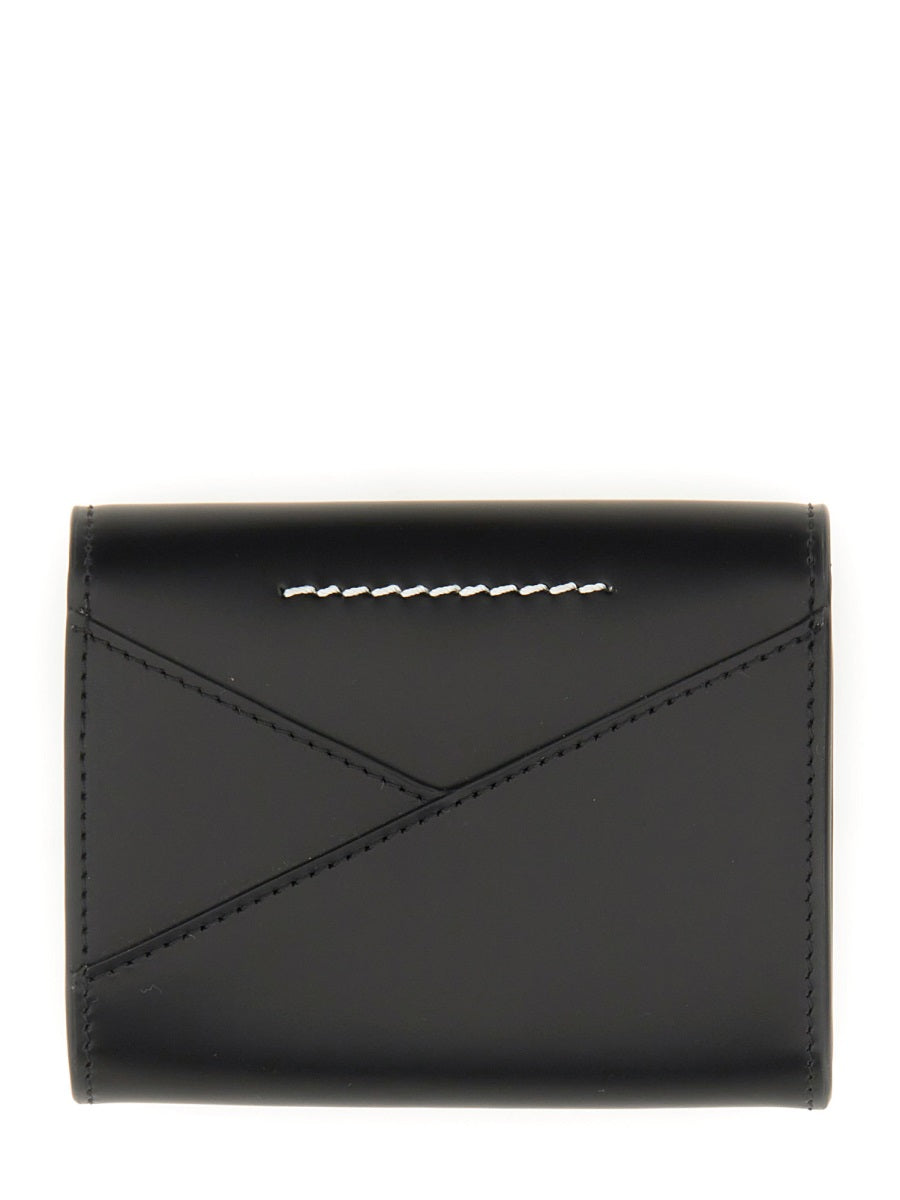 WALLET WITH LOGO