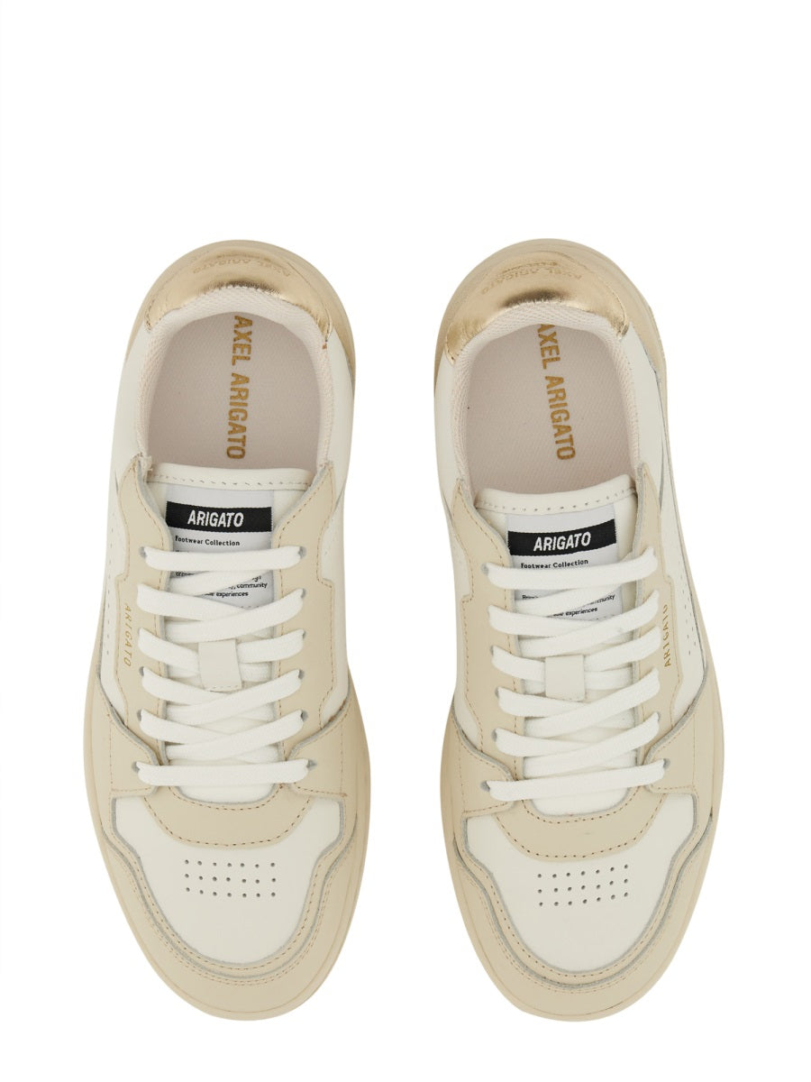 SNEAKER "SAYS IT"