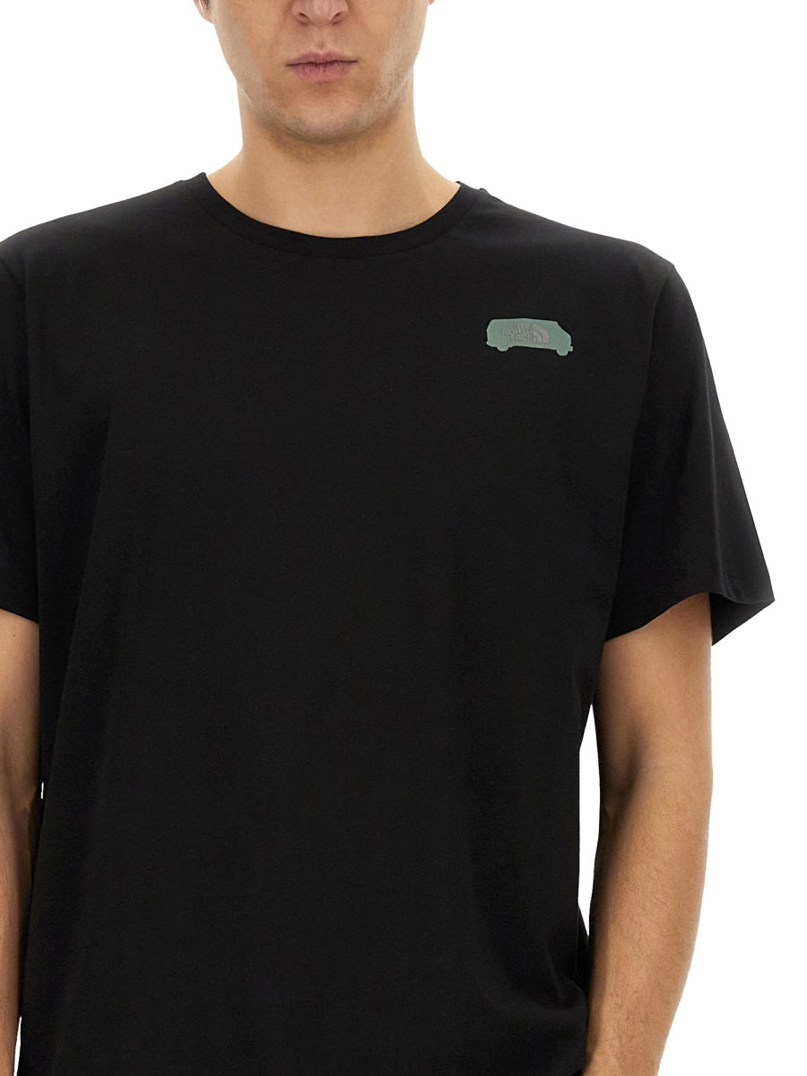 OUTDOOR GRAPHIC T-SHIRT