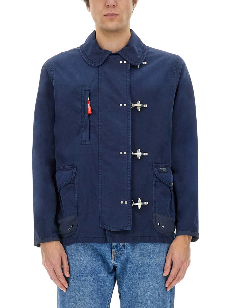 JACKET WITH HOOKS